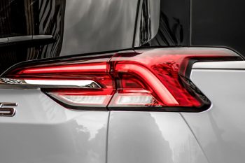Maxus G50 Gasoline 1.5T 7DCT 2WD 7-Seat  Executive Luxury 2023