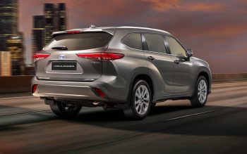 TOYOTA Highlander 2024