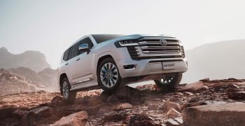 TOYOTA  Land Cruiser 2024