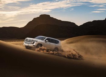 TOYOTA  Land Cruiser 2024