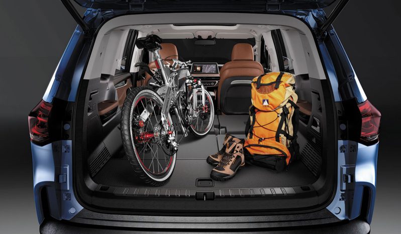 
								Maxus D90 Pro Diesel 2.0TT 8AT 4WD 7-Seat  Exective 2023 full									